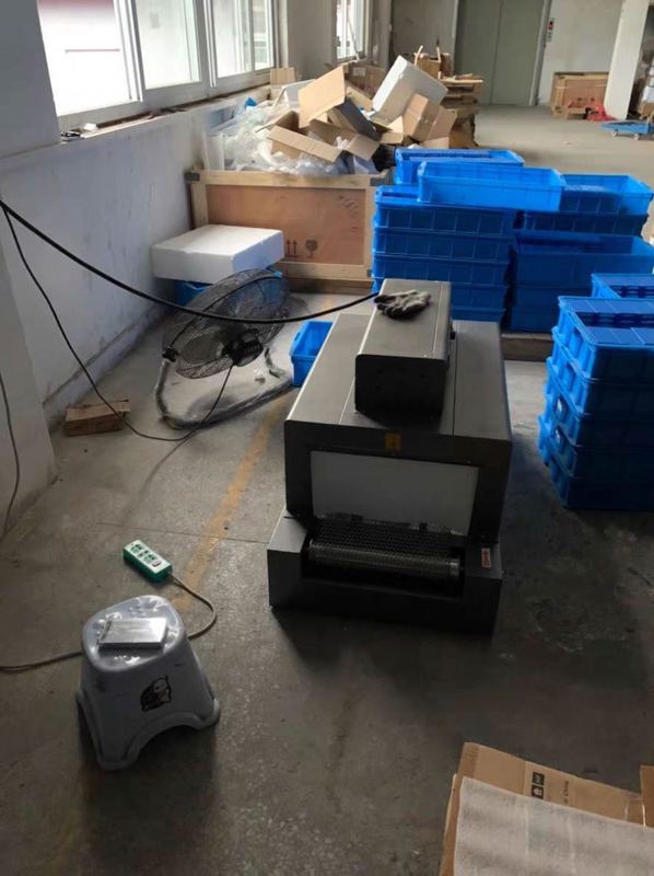 Hot Sale Small Plastic Film Heat Tunnel Shrink Cutting Packaging Machine for Bottle/box Easy Operate