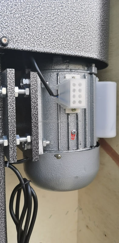 Alüminyum Kapaklar, Cam Şişe Doldurma, Şarap ve İçki Şişesi Kapaklama Makinesi DK-50 için Düşük Maliyetli Yarım Otomatik ROPP Kapak Makinesi