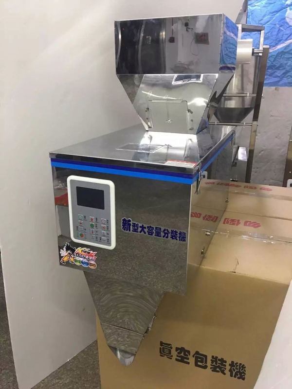 Großhandel Multifunktions-Beutelverpackungsmaschine Automatische Popcorn Kaffee Nüsse Wiegen Abfüllen Kleine Sachet Verpackungsmaschine