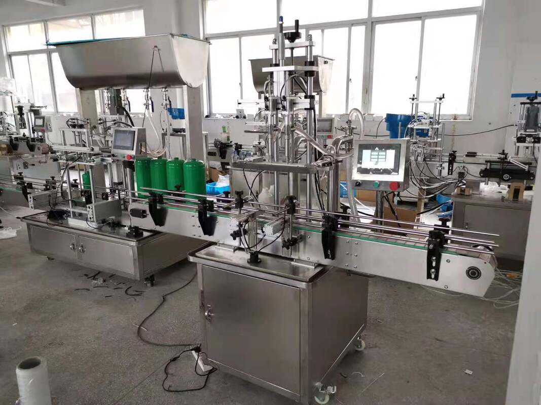 Liquid automatic filling capping labeling machine ideal for streamlined production lines