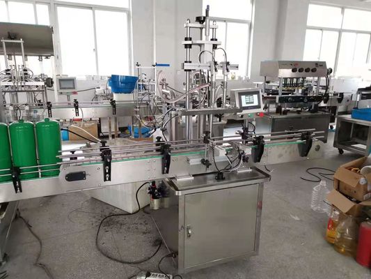 Flüssigkeitsflaschenfüllmaschine und automatische Etikettiermaschine